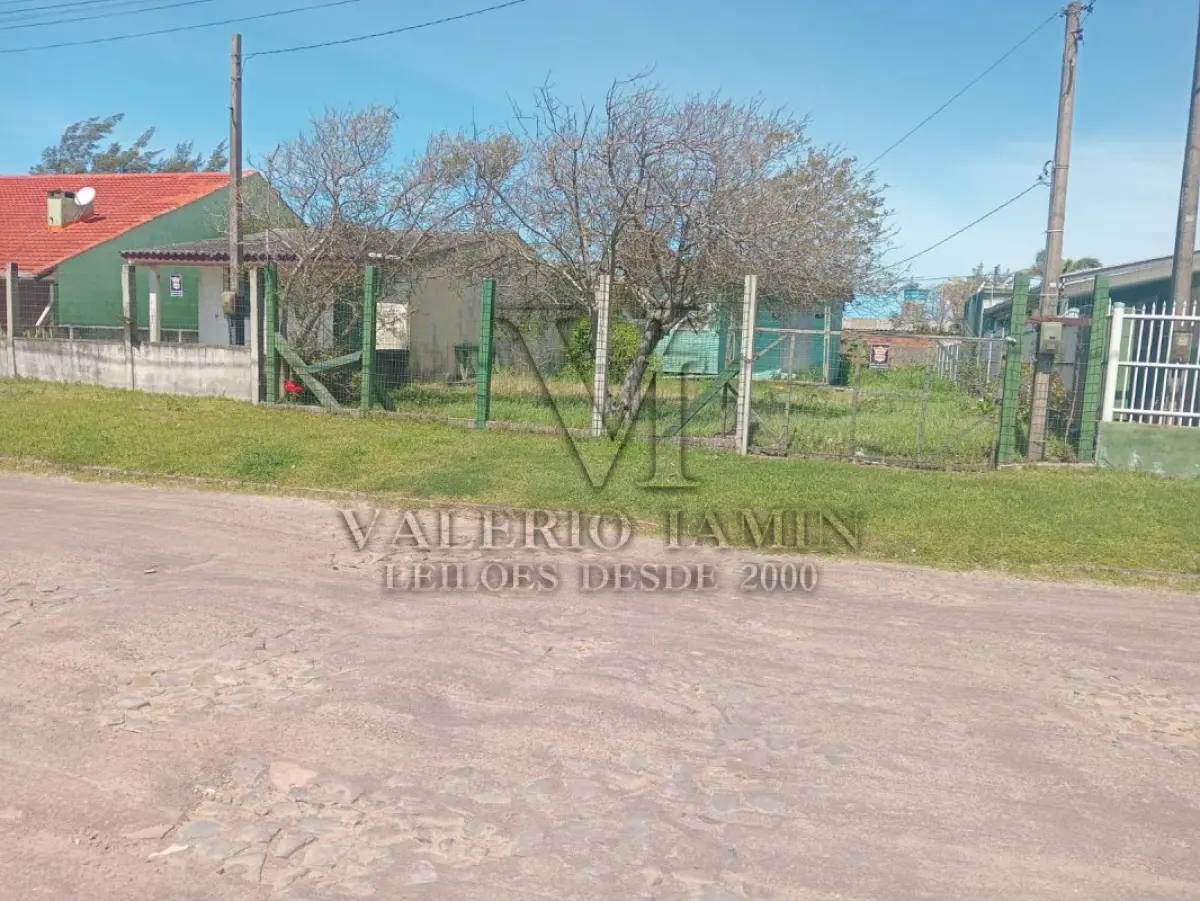 LOTE 587