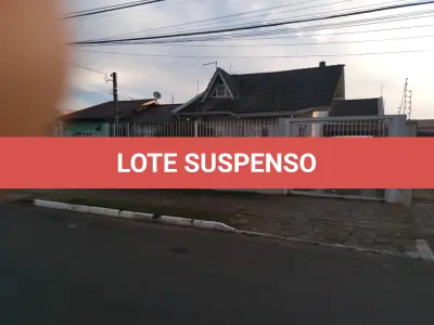 LOTE 050 - DIREITOS E AÇÕES DE UMA RESIDÊNCIA