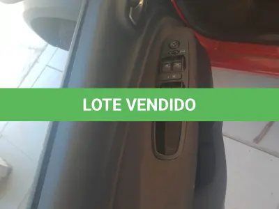 LOTE 18 - 01 VEICULO FIAT UNO
