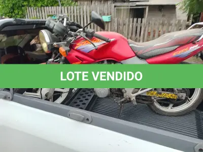 LOTE 406 - MOTOCICLETA HONDA/CBX 200 STRADA