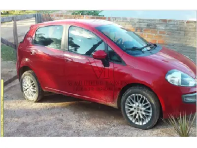 LOTE 128 - VEICULO MARCA/ MODELO FIAT PUNTO ESSENCE 1.6